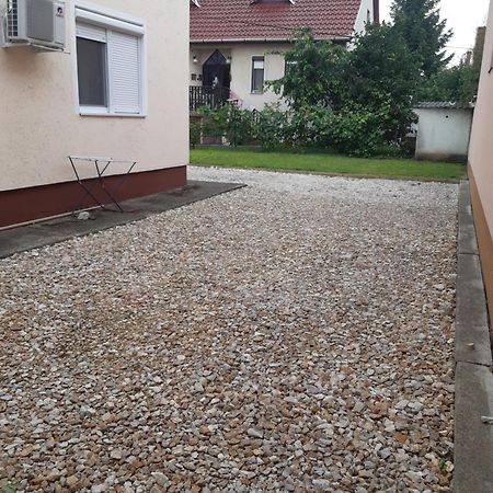 Sasfeszek Apartment Hajdúszoboszló Exterior foto